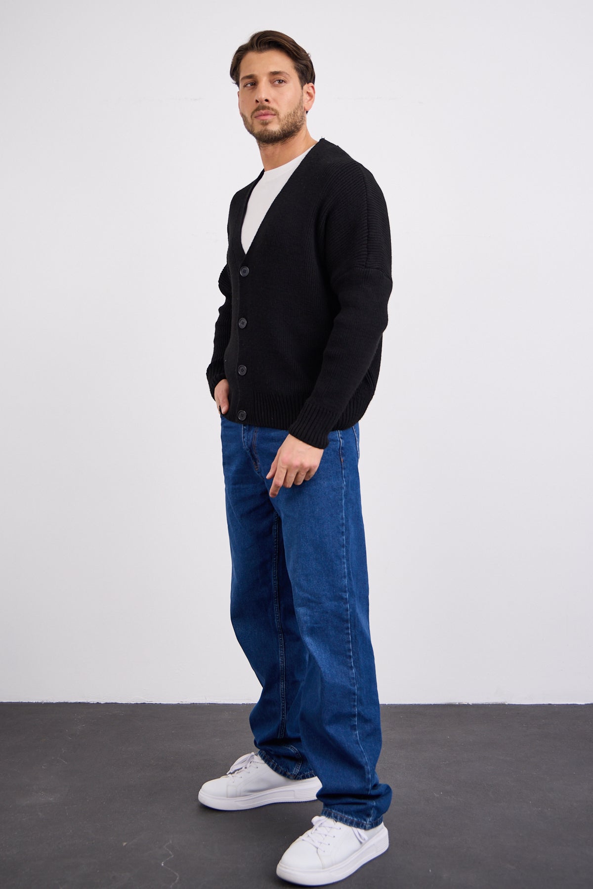 Düğmeli Hırka Siyah