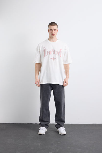 Kırmızı Taş Baskı Detaylı Beyaz T-shirt