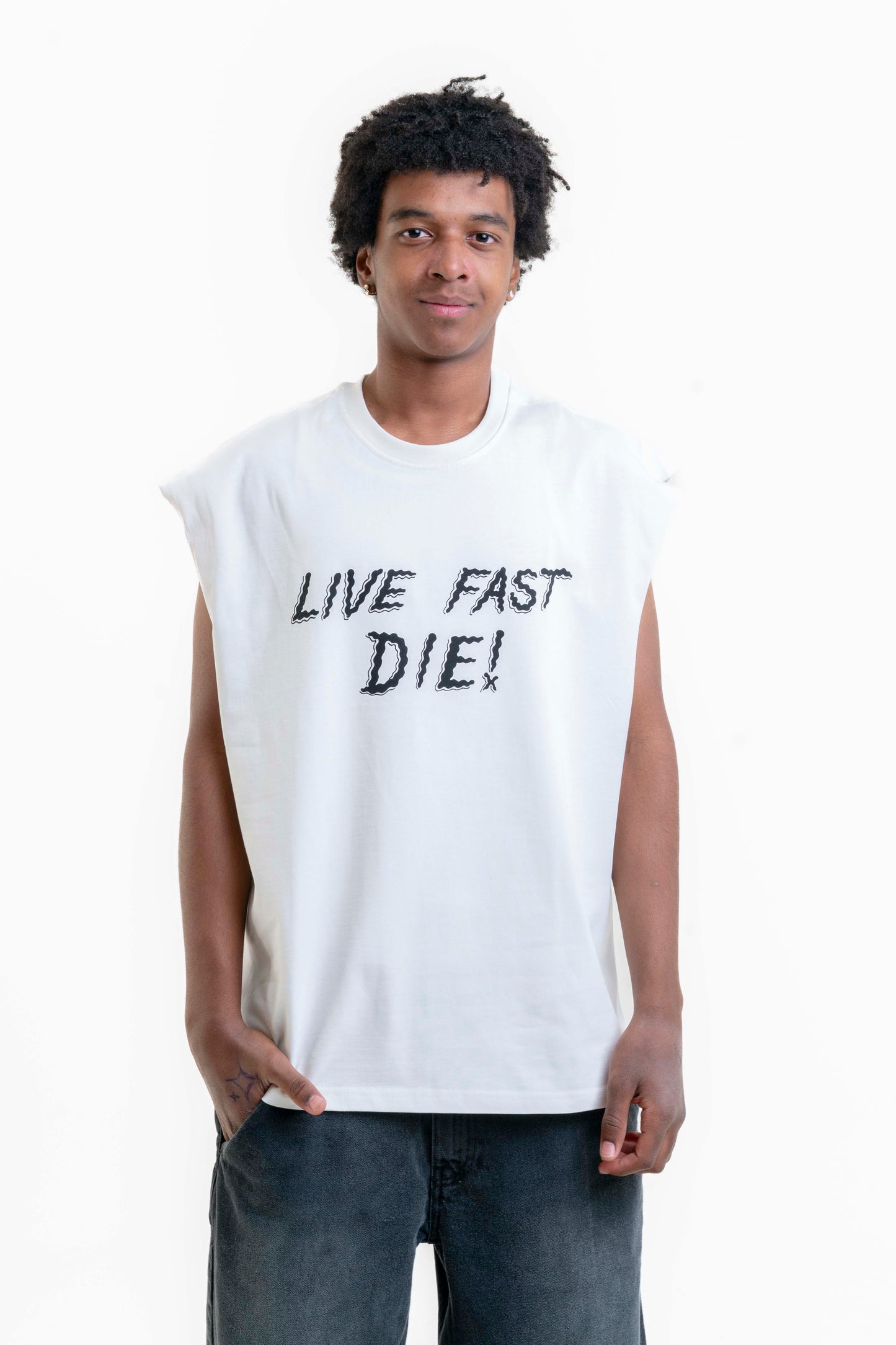 Live Fast Die! Oversize Kolsuz T-Shirt - Beyaz