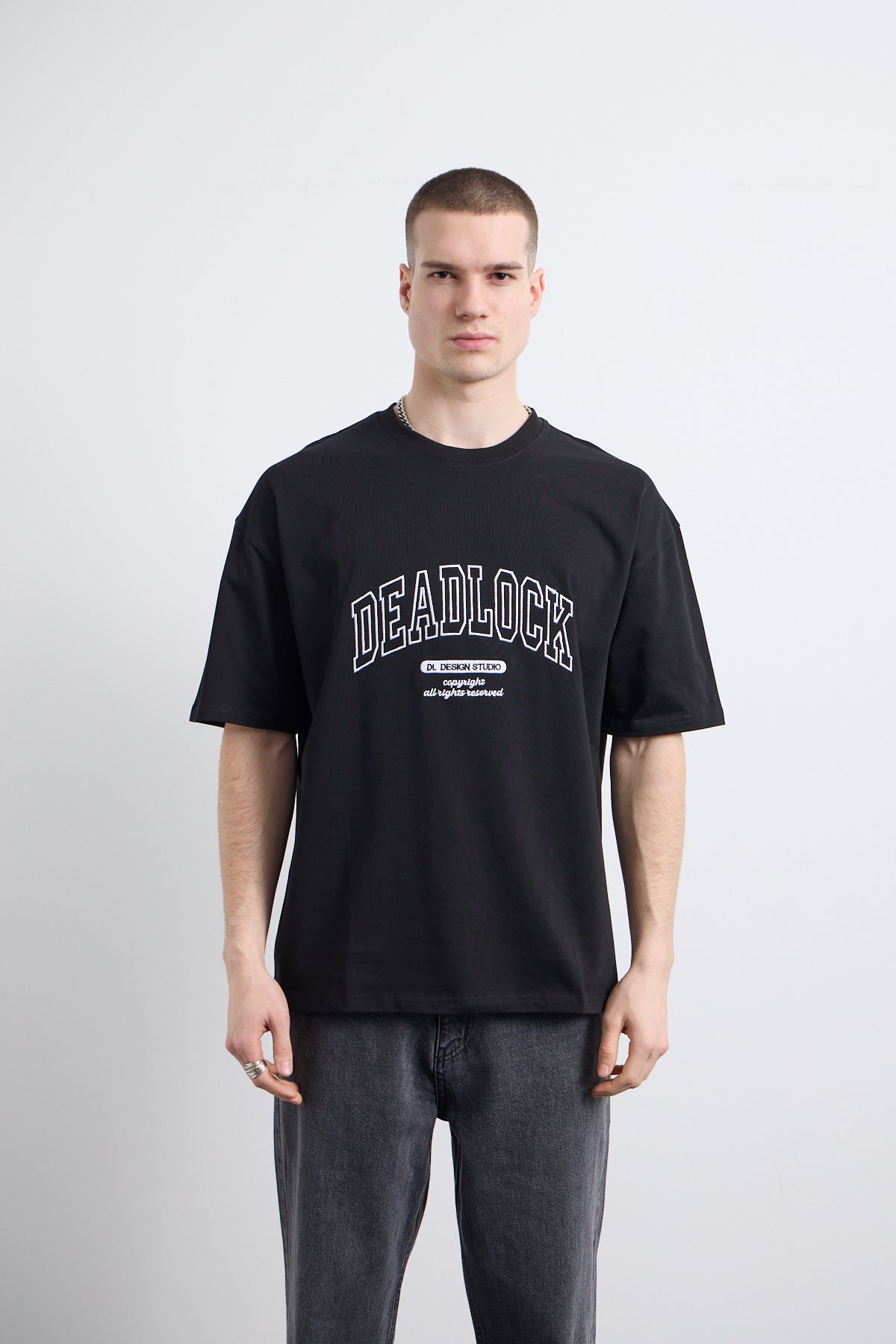 Design Studio Nakış Detaylı Siyah T-shirt