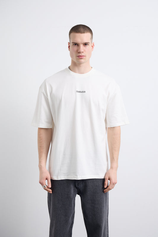 Minimal Nakış Detaylı Beyaz T-shirt